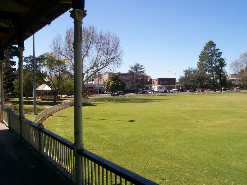 5050509b3.jpg