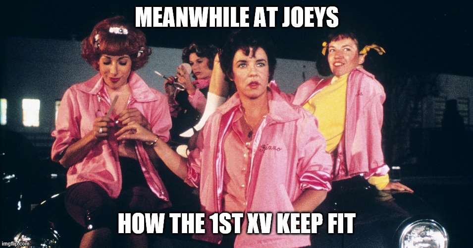 Joeys 1st XV keeping fit 2.jpg
