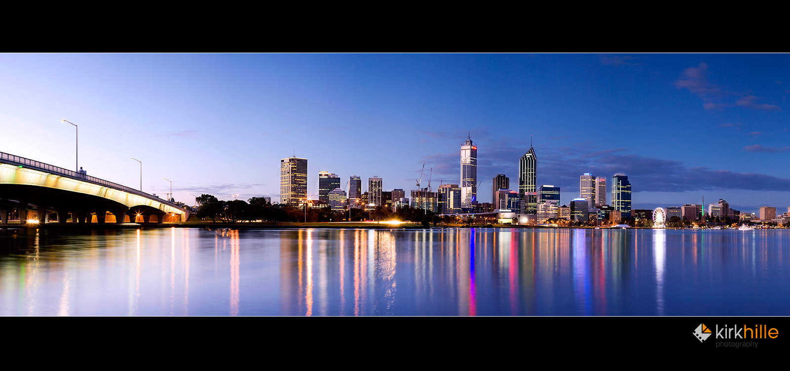 Perth_Skyline_Night.jpg