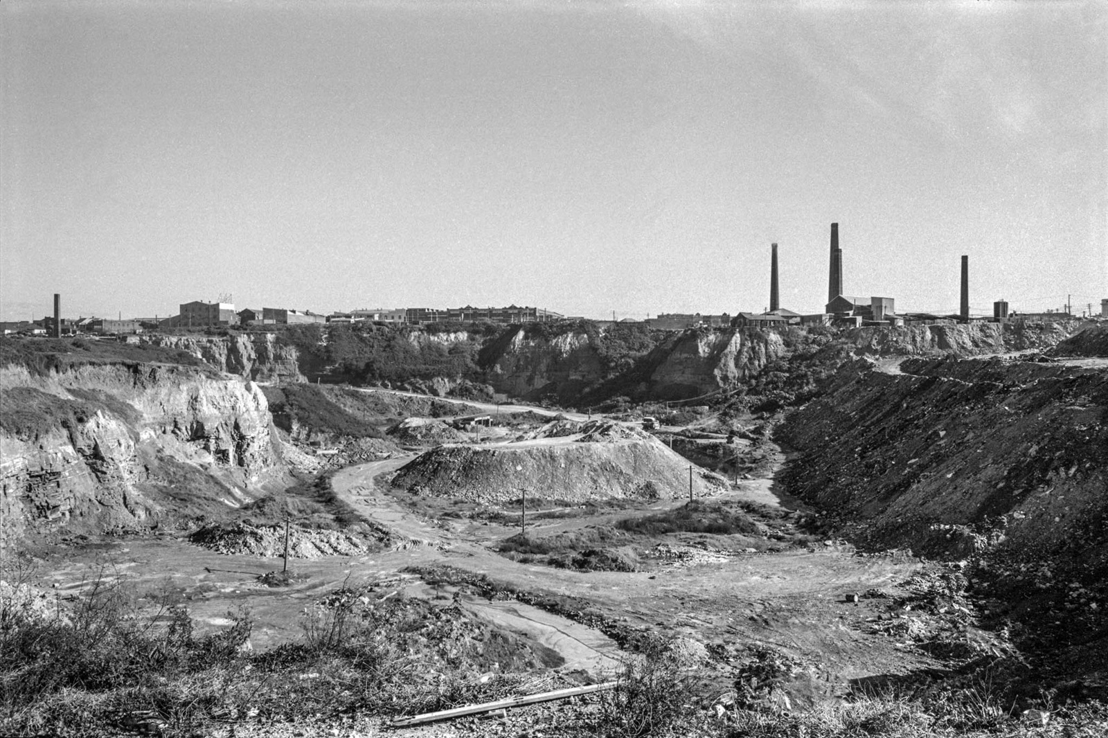 St Peters tip and brickwork 1971 copy.jpg