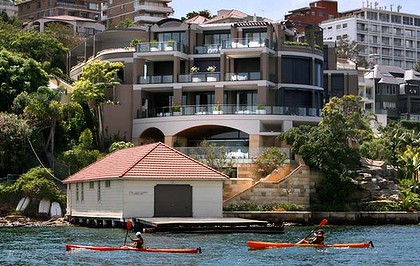 symonds-house-420x0.jpg