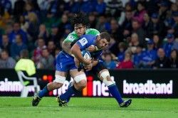 hodgson tackled by nonu force vs highlanders