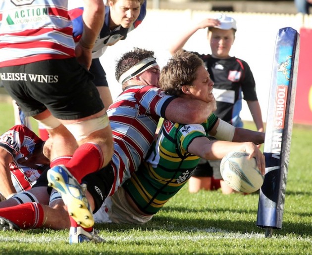 McGilvray, Hamish scores -Kane Douglas tackle A61V2188.JPG