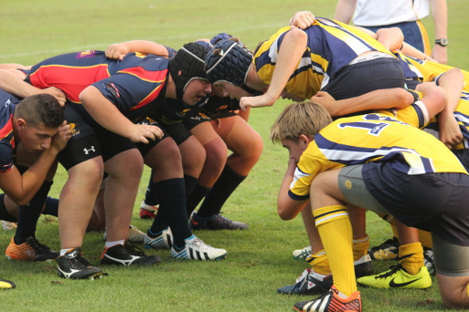 Under 15s scrum 