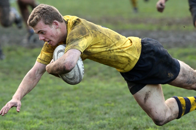 Theo Strang shows some air to score.