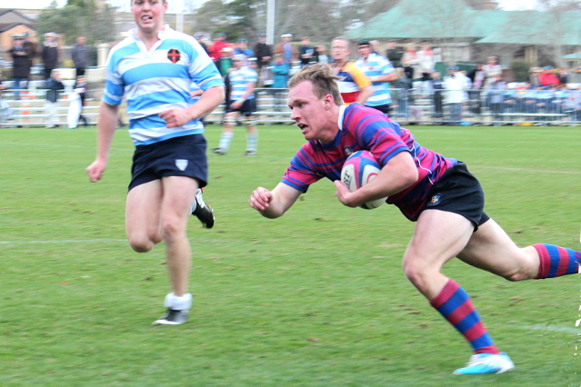 Tim McCutcheon - combined with McDonnell to score second try