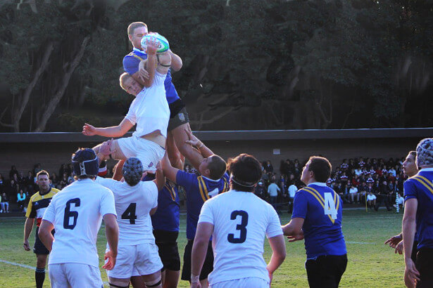 Brook's Oskar Szangolies vs Waves Zac Cardassilaris at the lineout