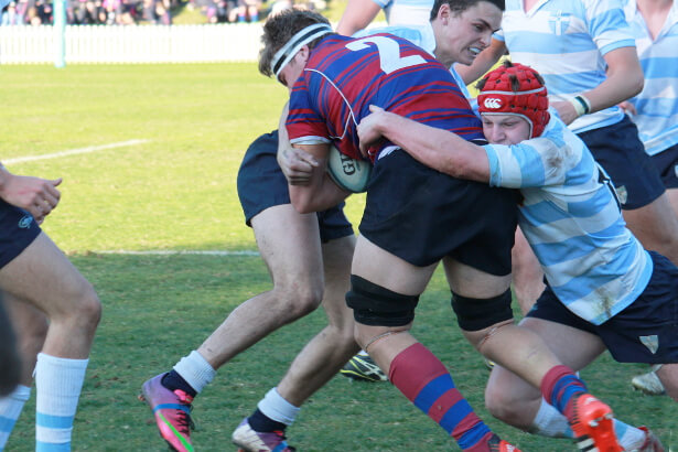 Nicholas Stubbs tackles Will Anderson