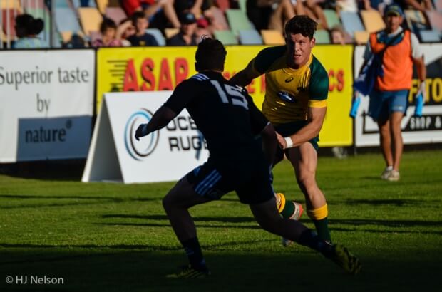 Simon Kennewell scores Australia's first try in the corner