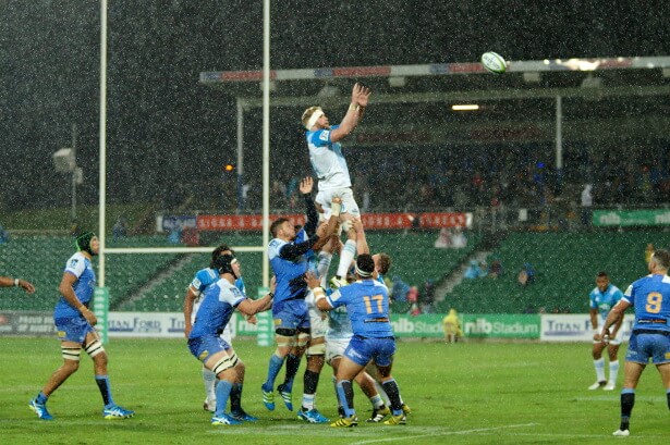 Rainy lineout in Perth