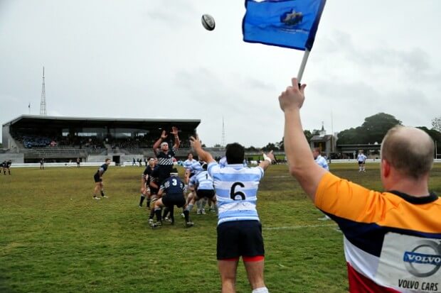 Kings' hooker James Lynch (playing 6 in Rd. 5) throws to the lineout