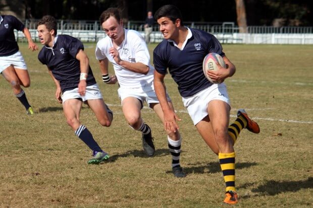 Tom Yassmin takes off