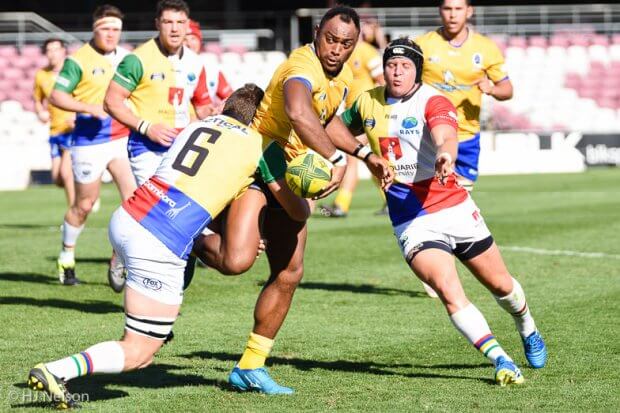 Chris Kuridrani offloads