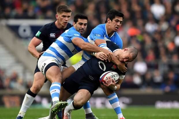 Mike Brown in action v Argentina