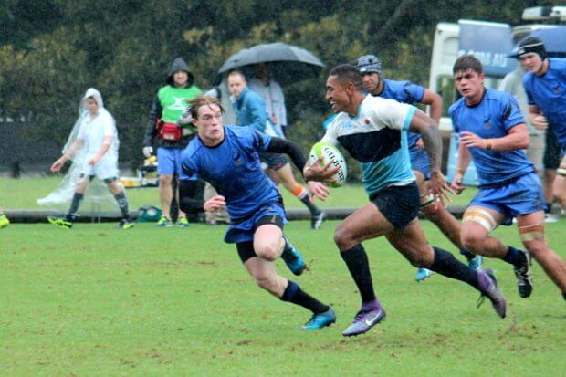 Esera Chee-Kam runs in for his second try