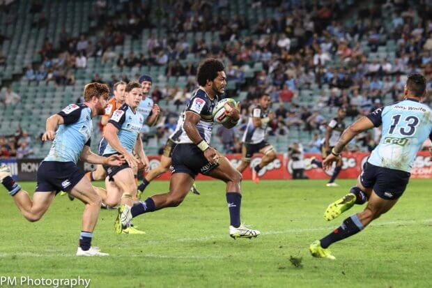 Speight on his way to his first try of the evening.