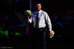 MIchael Cheika oversees warm up