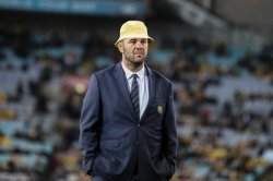 cheika-bucket-hat-2