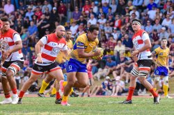 AJ Alatimu makes a break to score for Brisbane City