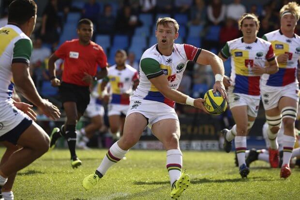 Sam Lane prepares to offload Rays v Rising NRC 2017 (Photo Credit: Karen Watson)