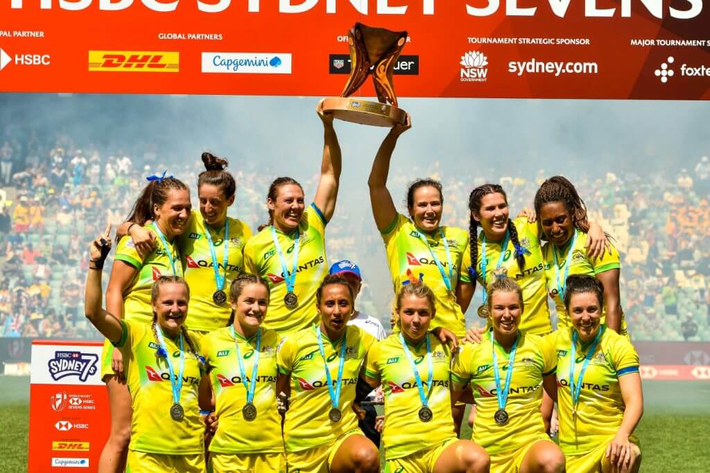 Sydney 7s Australian Women lift trophy
