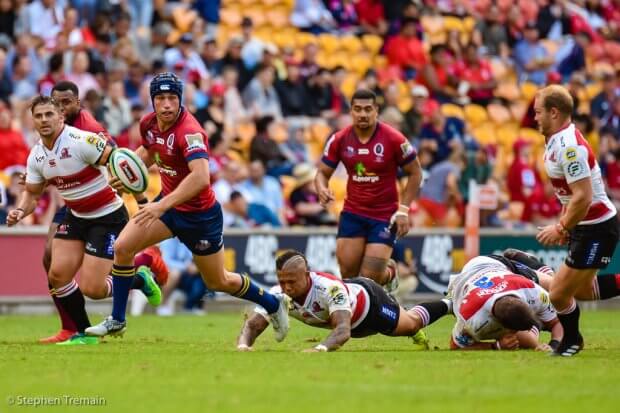 Hamish Stewart's 1st half break led to a try be Brandon Paenga-Amosa