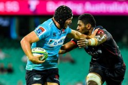 Michael Wells palms Isi Naisarani Waratahs v Rebels 2019 (Credit Keith McInnes)