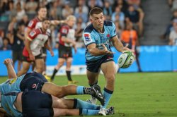 Mitch Short clears from the ruck base.