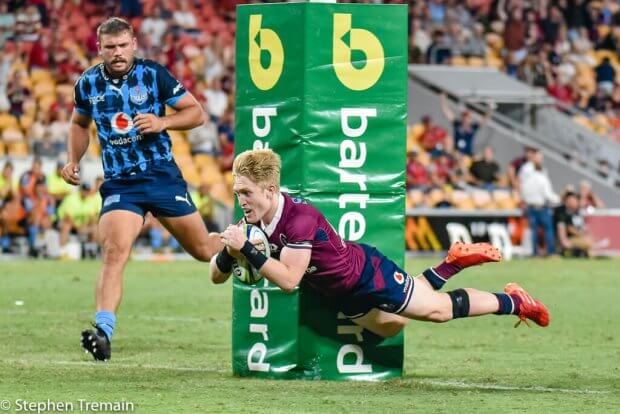 And the Little Man Flies! Isaac Lucas crosses for a Try.