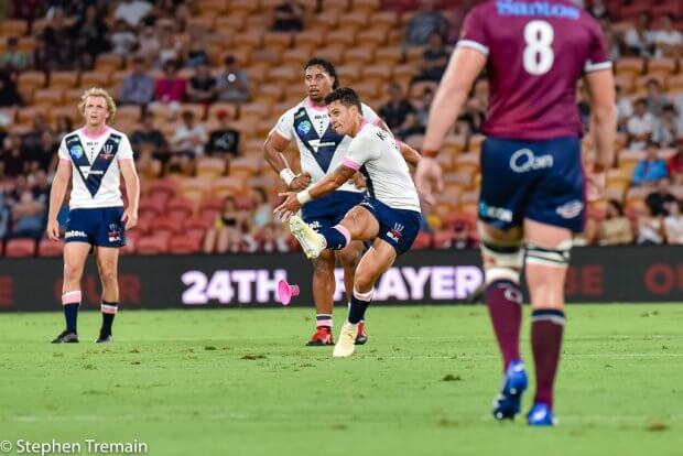 Matt Toomua kicks one of his 6 penalties